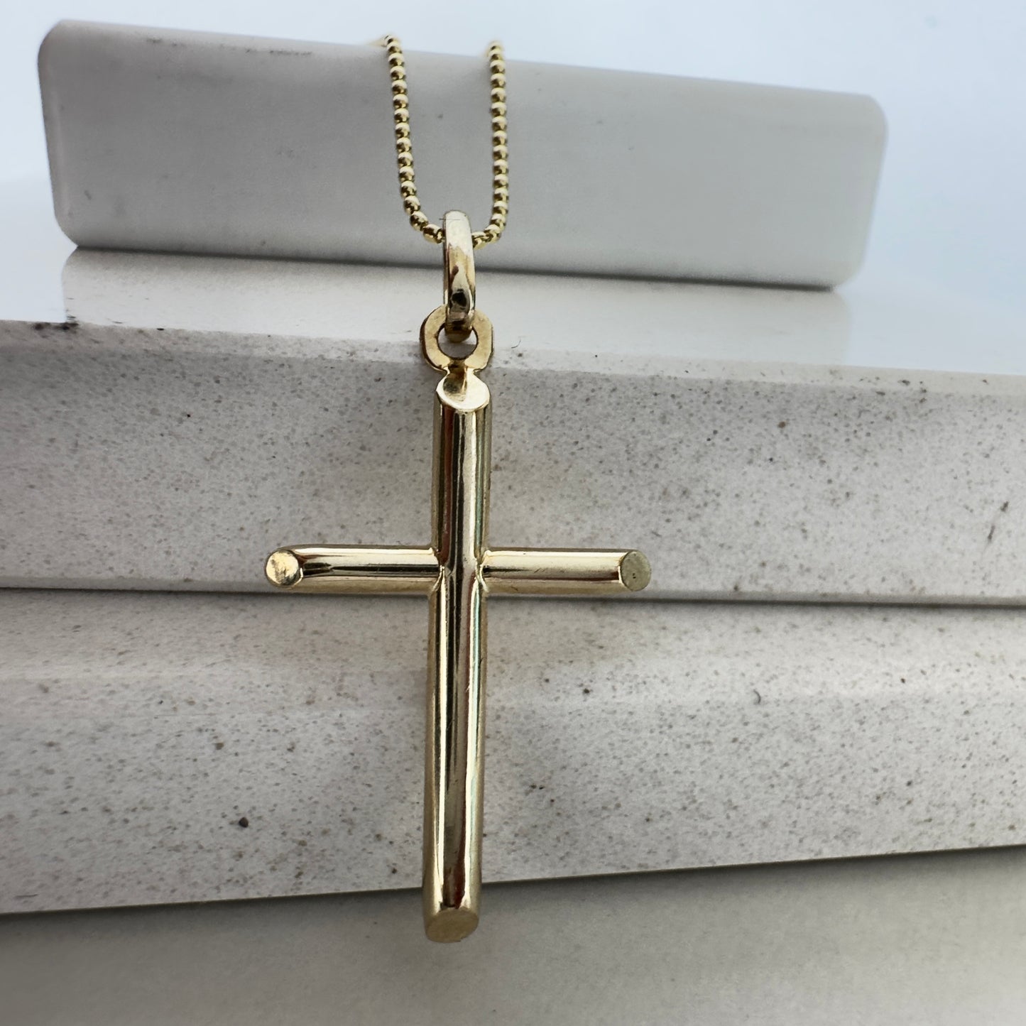 14k Yellow Gold Cross Pendant.