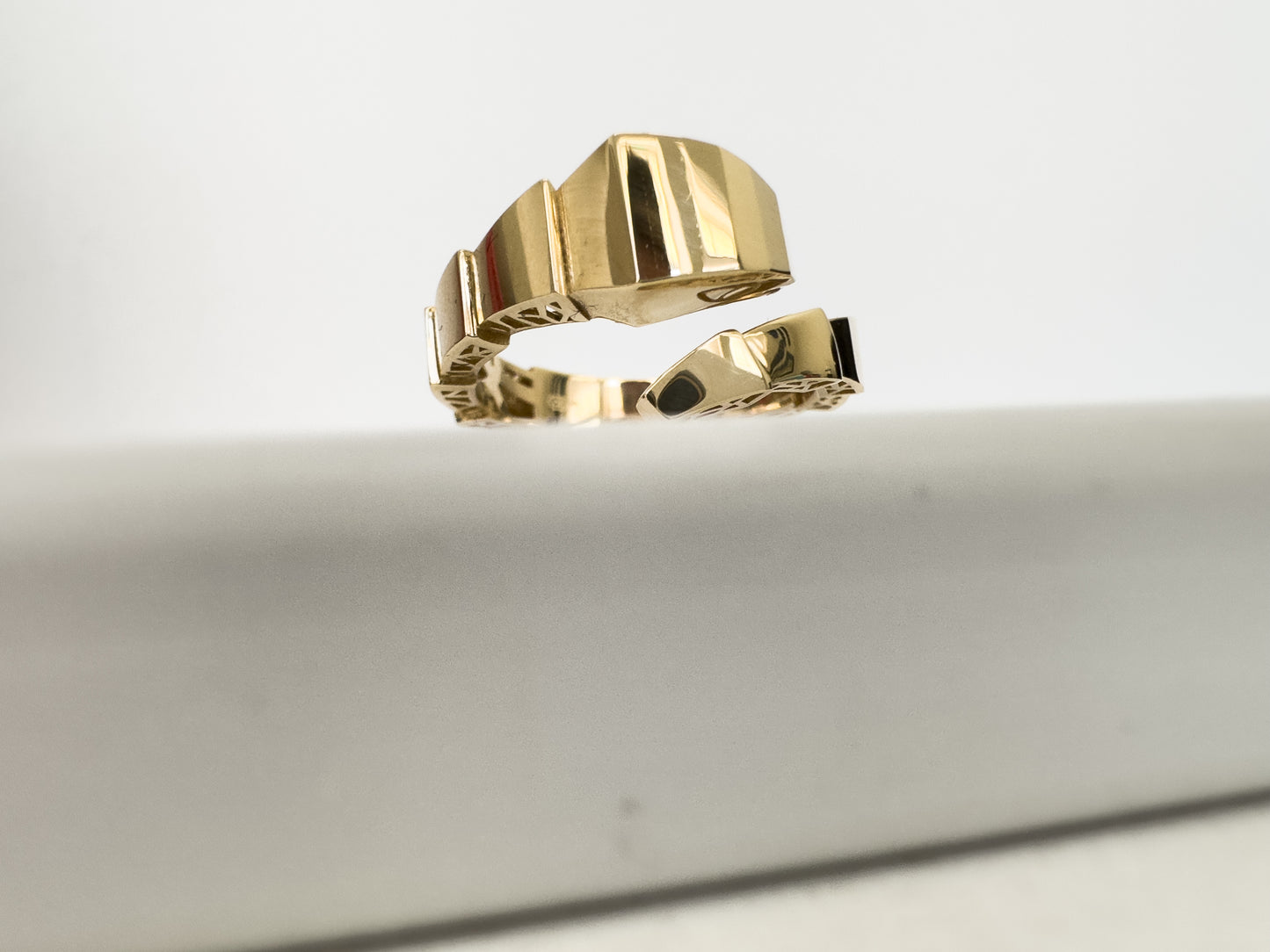 14K Snake open ring