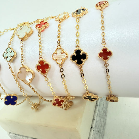 14k Yellow Gold Clover Blue Bracelet