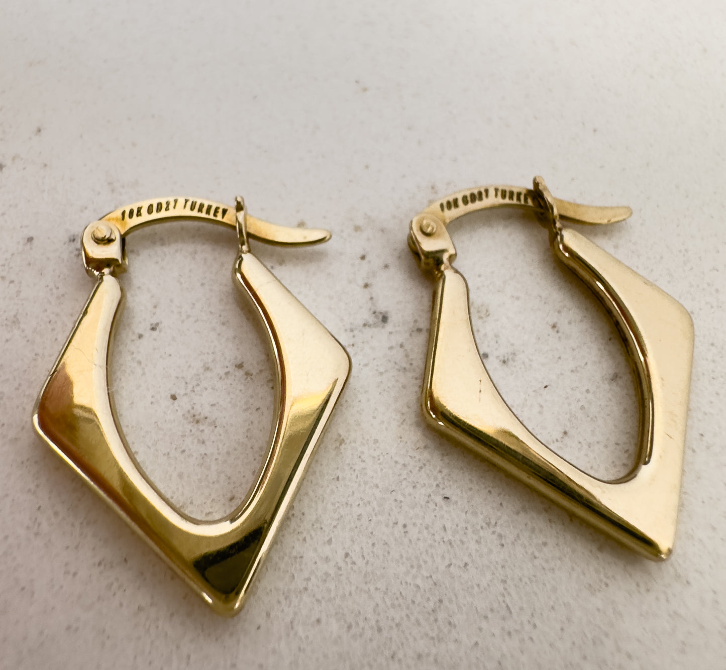 Triangle Hoop Earrings. 10K Yellow Gold