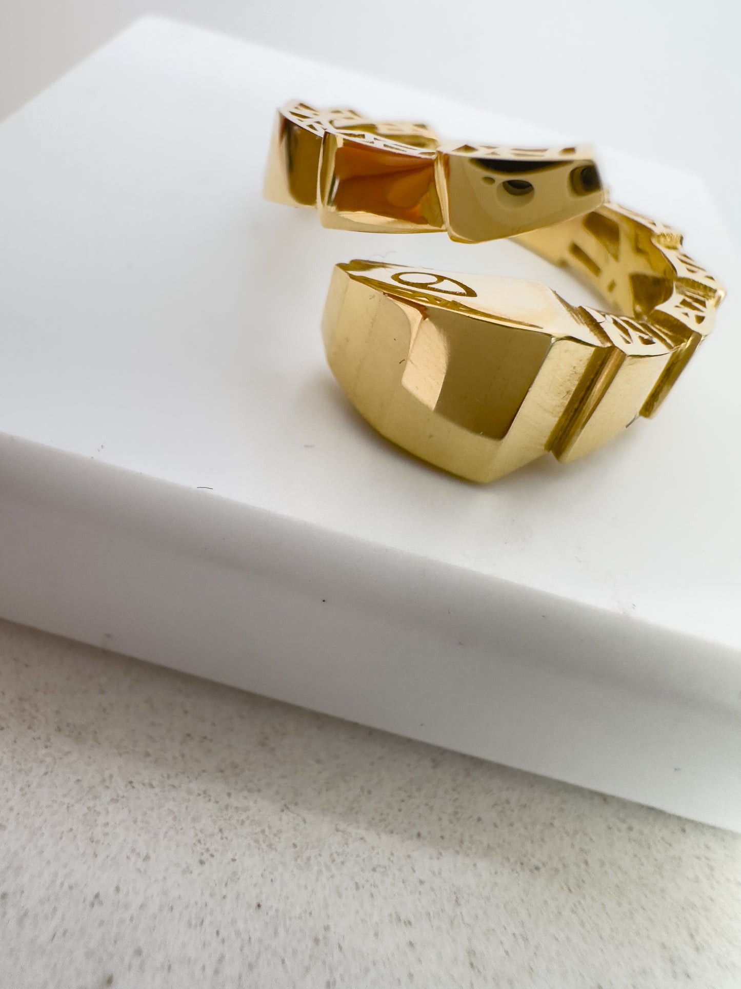 14K Snake open ring