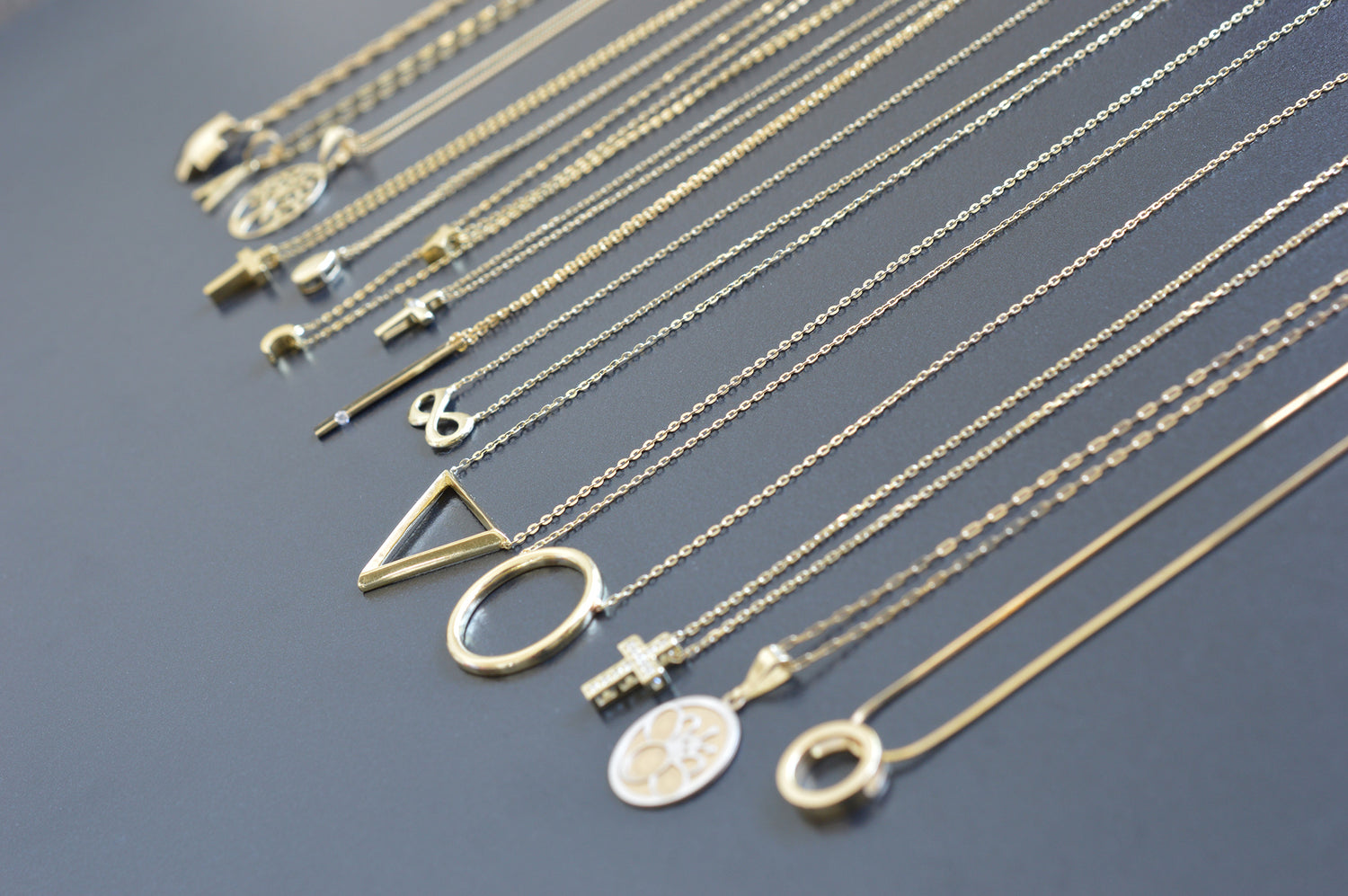 Pendant Necklaces