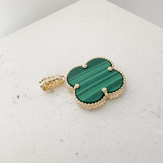 14k Yellow Gold Big Clover Pendant -Malachite stone