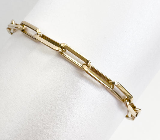 Paper Clip Bracelet                       14K Yellow Gold