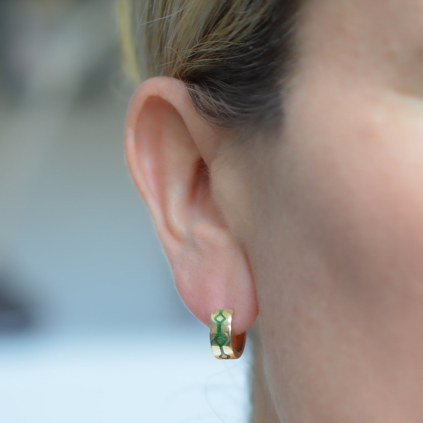 14K Double Sided Solid Gold Huggie Earring with Green Pattern